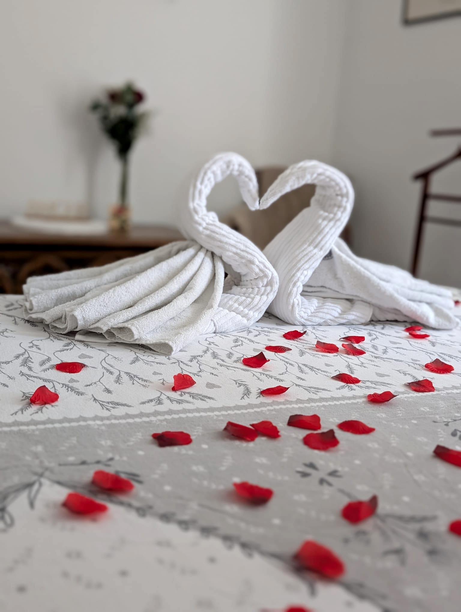 Lit amoureux location Conciergerie La Baie en 4 saisons